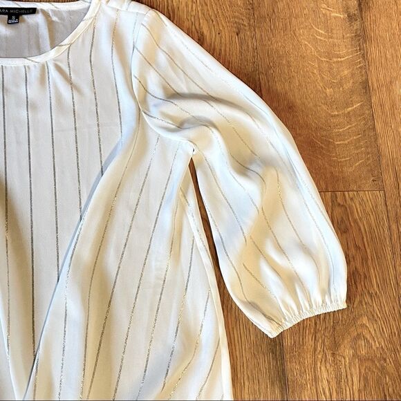 SARA MICHELLE SILKY WHITE BLOUSE WITH METALLIC SILVER PINSTRIPES S NWOT - Picture 13 of 13